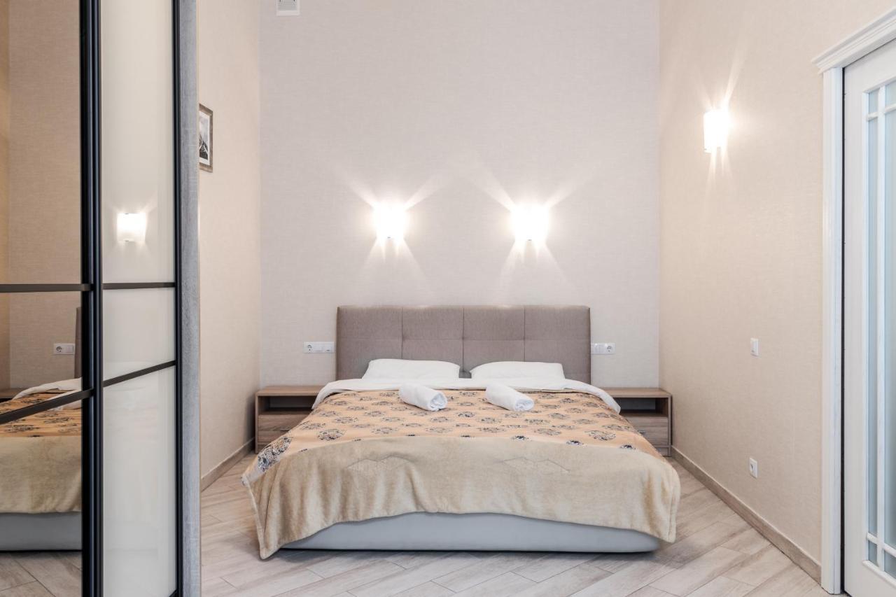 Nikolaj Kopernikus Apartment Lviv Exterior foto